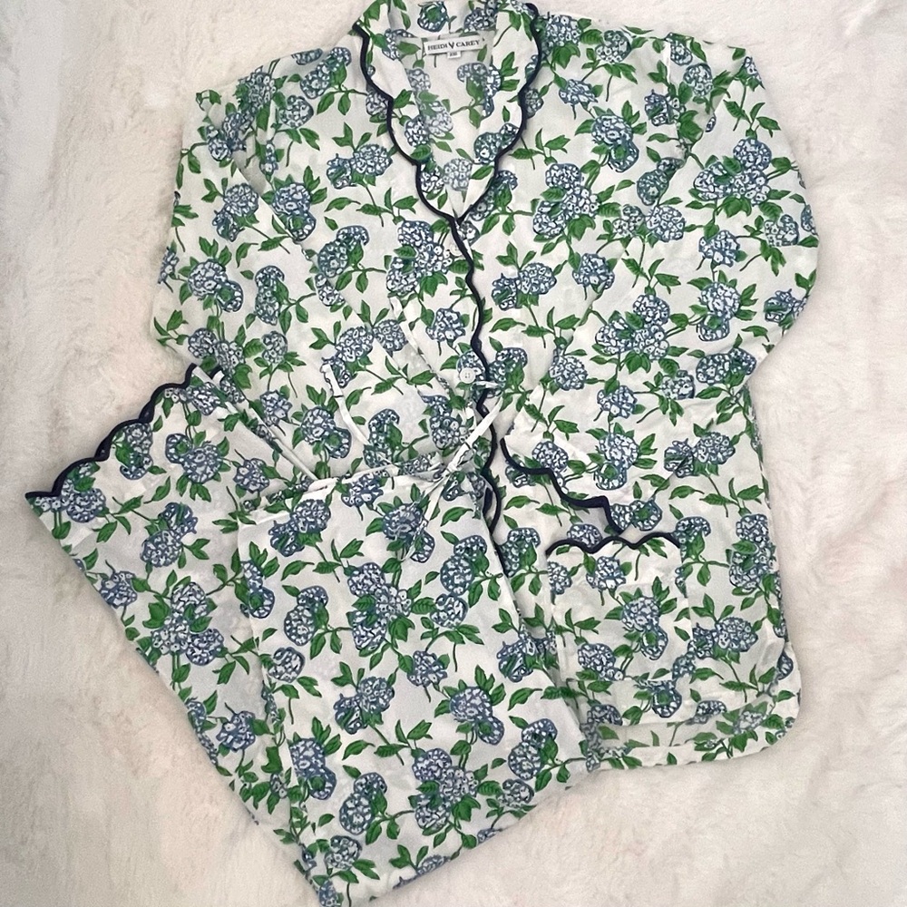 Heidi Carey Blue & White Hydrangea Cotton Poplin Scalloped Pajamas - Picture 2 of 16